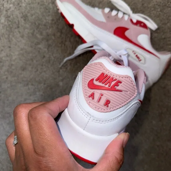 2021 nike air max valentine edition - Picture 3 of 6